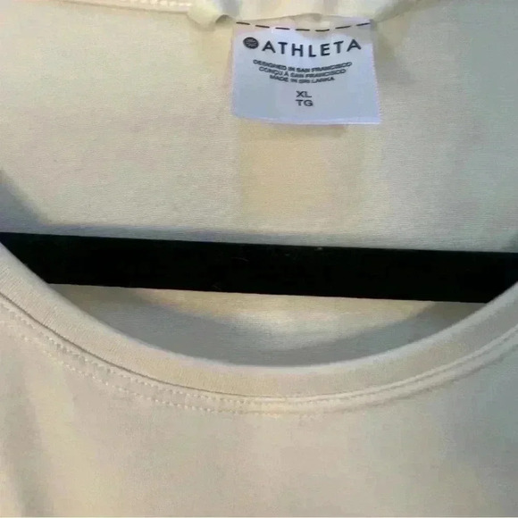 NWT Women’s Athleta Air out cinch tank Cream Color  size XL - Picture 3 of 4